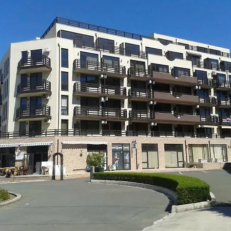 Vigo Beach Aparthotel Nesebar