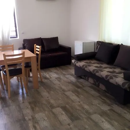 Aparthotel Vigo Beach *